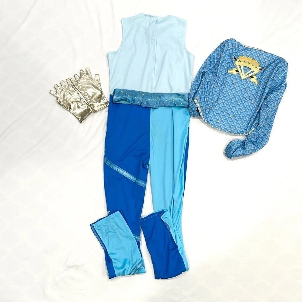 Disney Descendants Chloe Charming Rise of Red 5pc Halloween Costume Cosplay